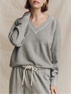 THE GREAT Varsity Grey V-Neck Slouchy Raglan Sweatshirt Lounge Terry Pullover
